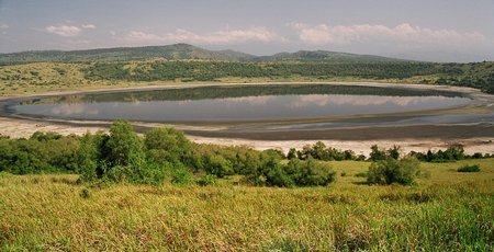 Crater Lake - Parque Nacional Reina Isabel - Uganda