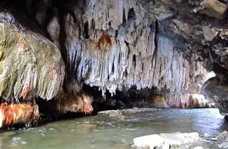 Caverna Puente del Diablo