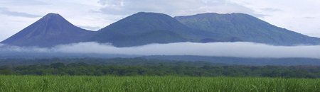 El Salvador: Tierra de Volcanes