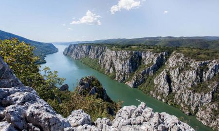 Serbia Enclave De Los Balcanes