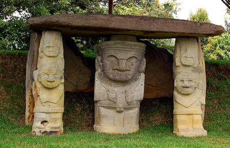 Cultura de San Agust&iacuten - Tumba