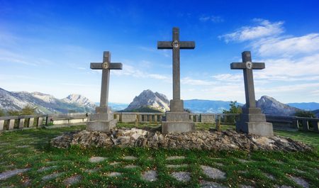 Urkiola: Mirador de las Tres Cruces