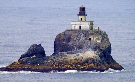 Faro de Tillamook Rock - Oregon - USA