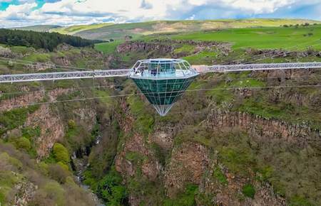 Puente de Cristal Diamante