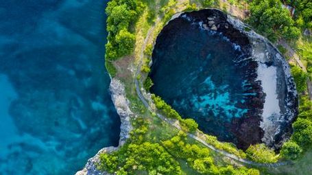 Broken Beach - Nusa Penida - Indonesia