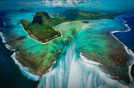 Mauricio: Cataratas Submarinas