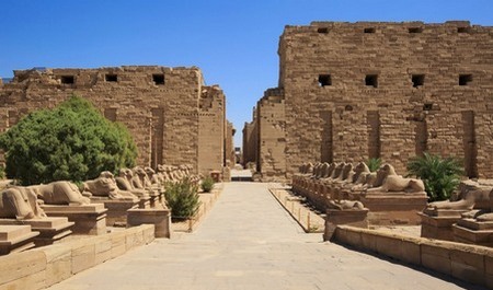 Karnak: Avenida de las Esfinges