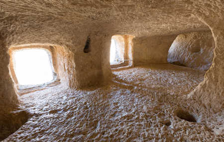 Bocairente: Cuevas de los Moros