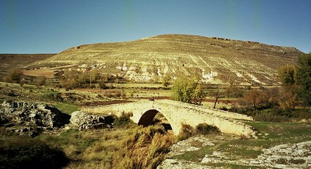 Caracena: Puente Medieval