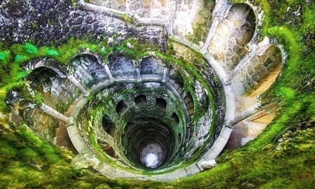 Sintra: Quinta da Regaleira - Pozo