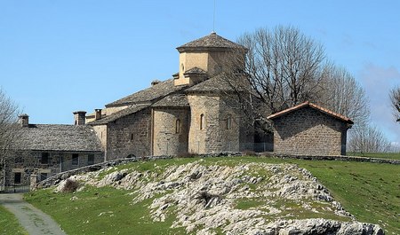 Santuario de San Miguel de Aralar