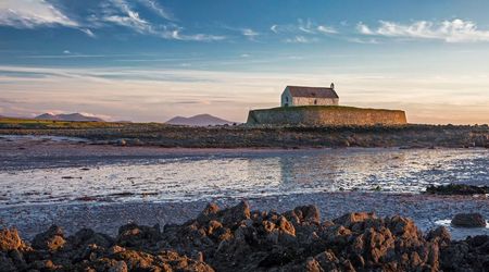 Iglesia de St Cwyfan’s, Eglwys Cwyfan