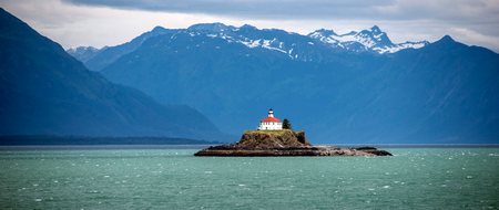 Faro de Eldred Rock