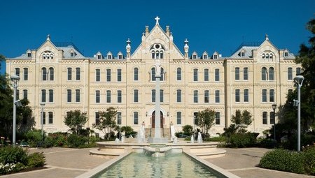 St Louis Hall - Universidad de Saint Mary - San Antonio