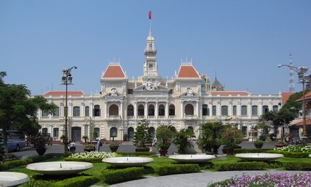 Saigon: Ayuntamiento
