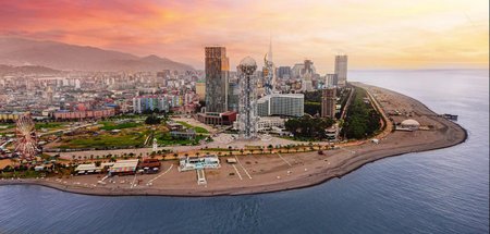 Batumi: La Perla del Mar Negro